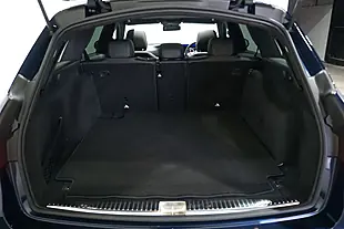 Used 2017 Mercedes E-Class AMG Line (premium) Cavansite Blue - Interior and Exterior details 9