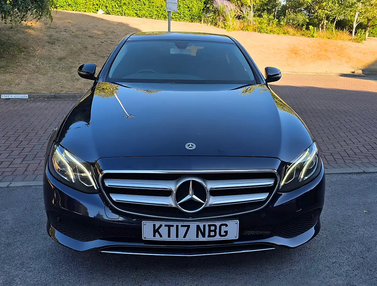 Used 2017 Mercedes E Class Se Blue - Interior and Exterior details 3