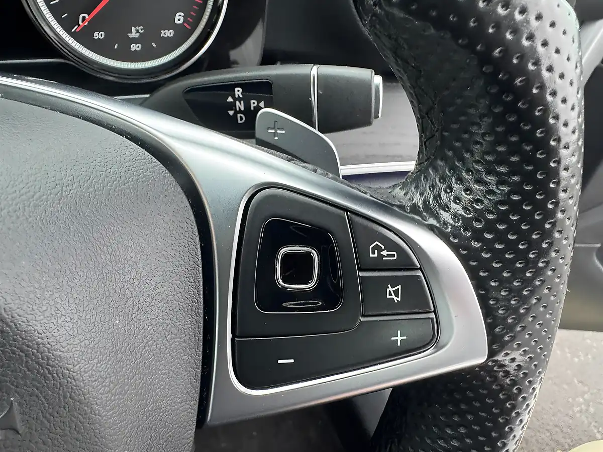 Used 2017 Mercedes E220 AMG Line Silver - Interior and Exterior details 15