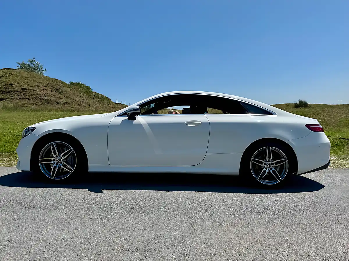 Used 2017 Mercedes E220 AMG Line White - Interior and Exterior details 13