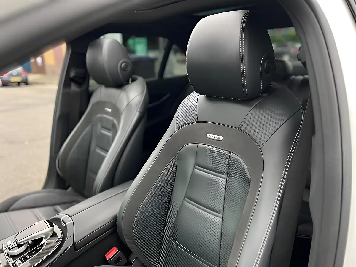 Used 2017 Mercedes E63 Premium White - Interior and Exterior details 3