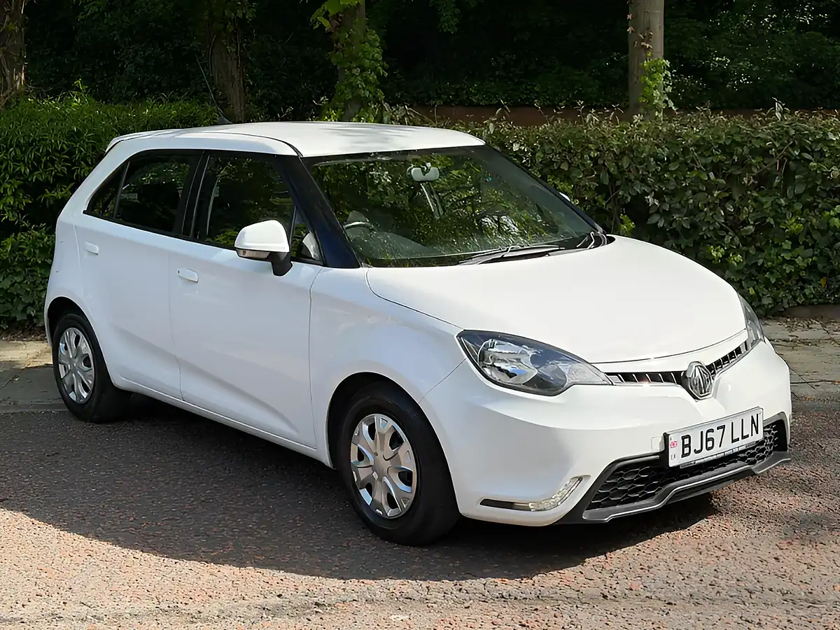 Used 2017 MG MG3 3Form White - Interior and Exterior details 4