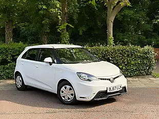 Used 2017 MG MG3 3Form White - Interior and Exterior details 5