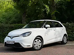 Used 2017 MG MG3 3Form White - Interior and Exterior details 9
