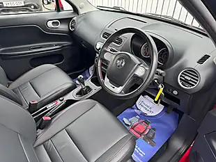 Used 2017 MG MG3 3Style Red - Interior and Exterior details 13