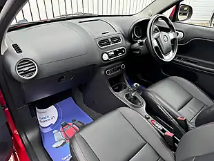 Used 2017 MG MG3 3Style Red - Interior and Exterior details 17