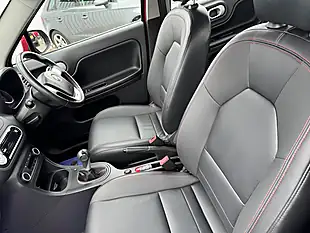 Used 2017 MG MG3 3Style Red - Interior and Exterior details 18