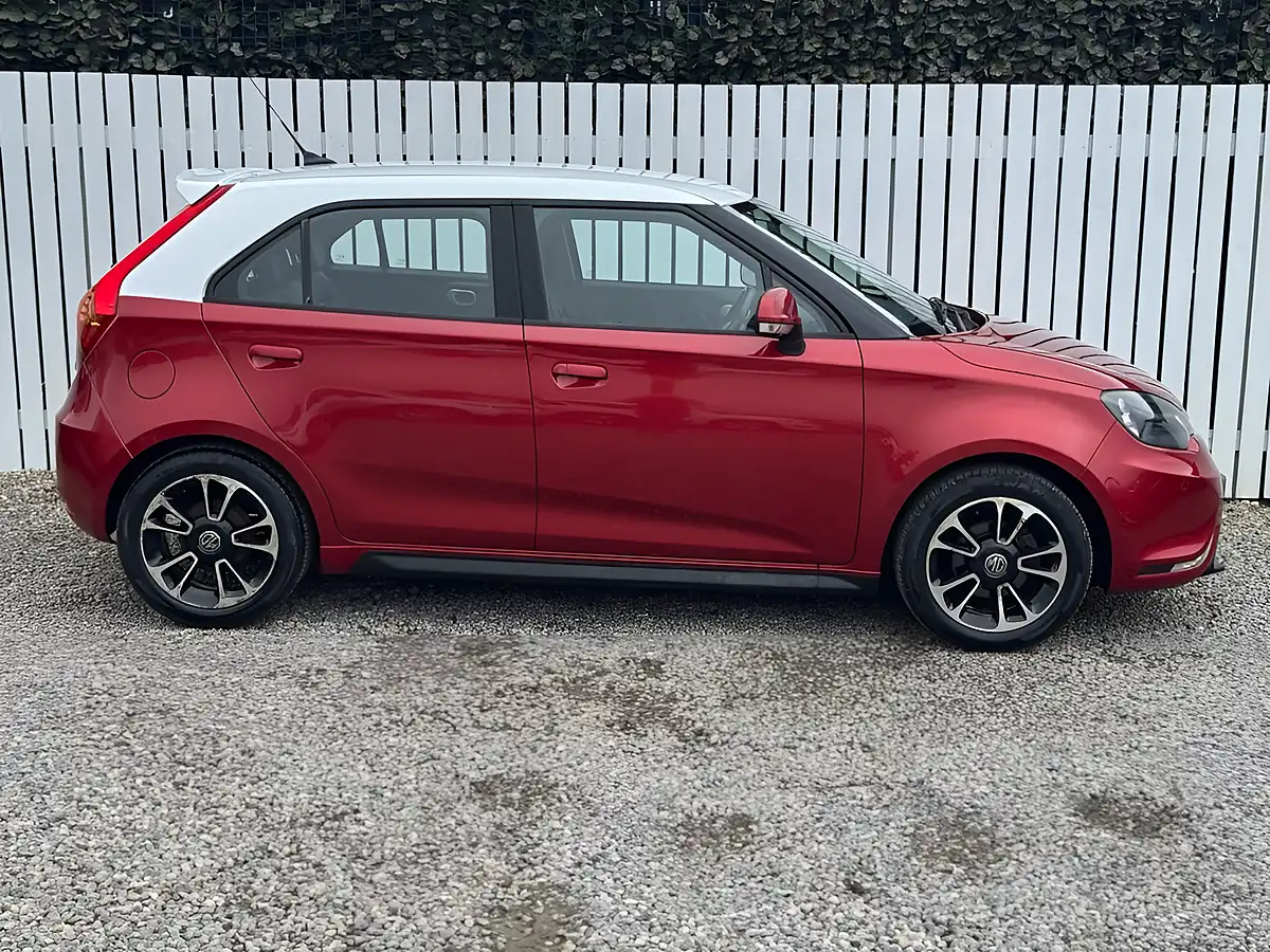 Used 2017 MG MG3 3Style Red - Interior and Exterior details 7