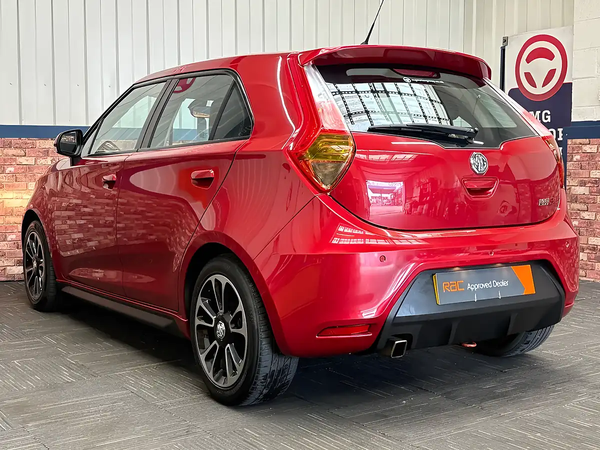 Used 2017 MG MG3 3Style+ Ruby Red - Interior and Exterior details 15