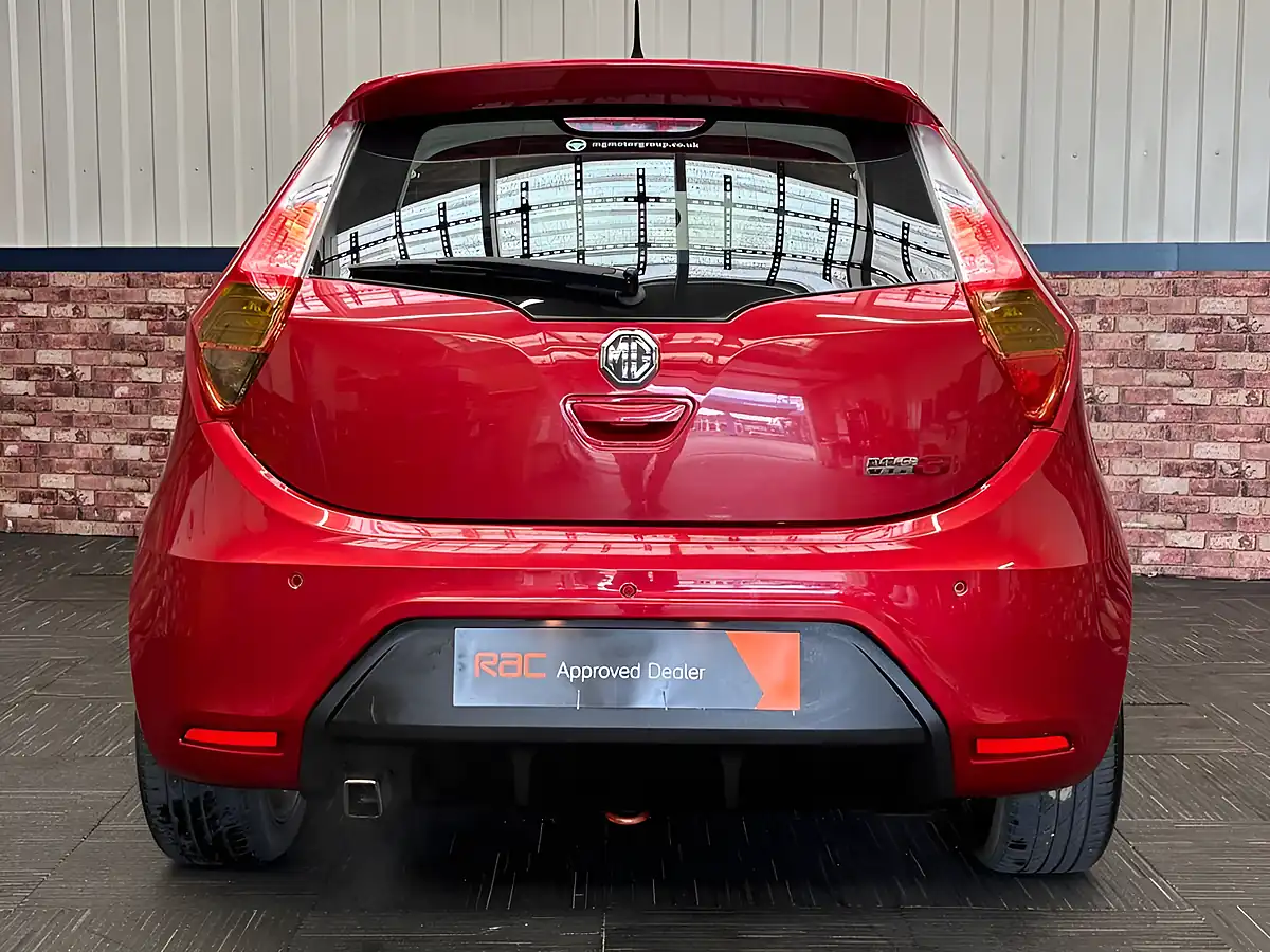 Used 2017 MG MG3 3Style+ Ruby Red - Interior and Exterior details 16