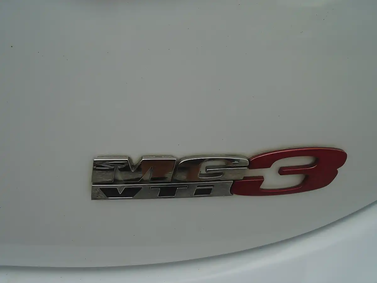 Used 2017 MG MG3 3Style White - Interior and Exterior details 9