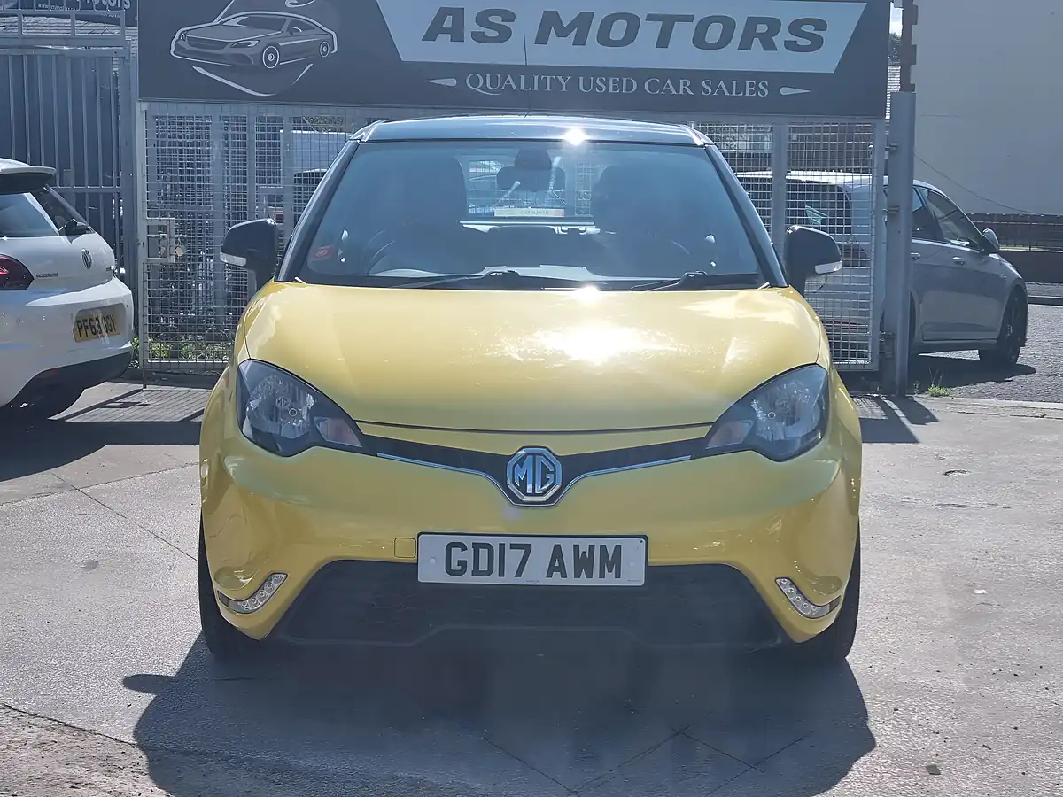 Used 2017 MG MG3 3Style+ Yellow - Interior and Exterior details 2