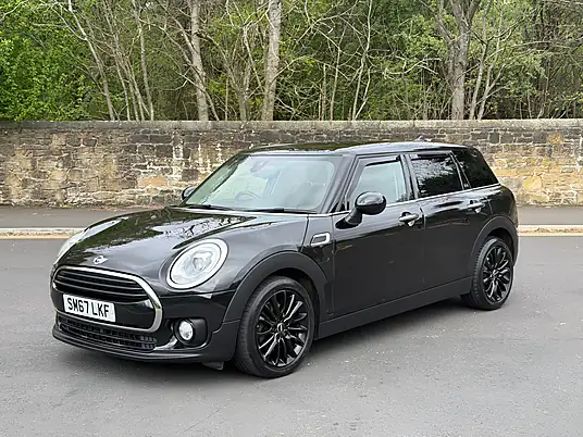 2017 MINI Clubman Cooper D Black Pack