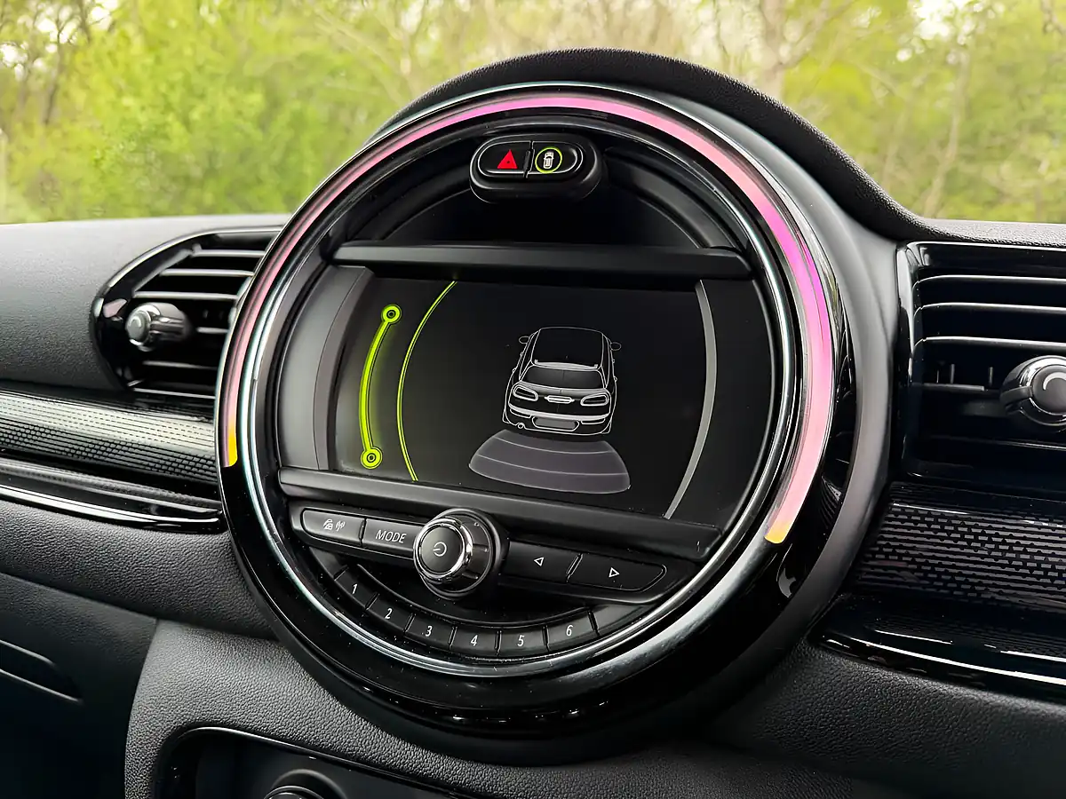 Used 2017 MINI Clubman Black Pack Black - Interior and Exterior details 14