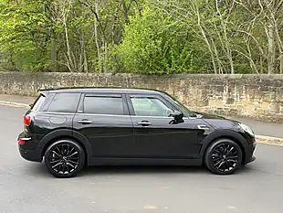 Used 2017 MINI Clubman Black Pack Black - Interior and Exterior details 7