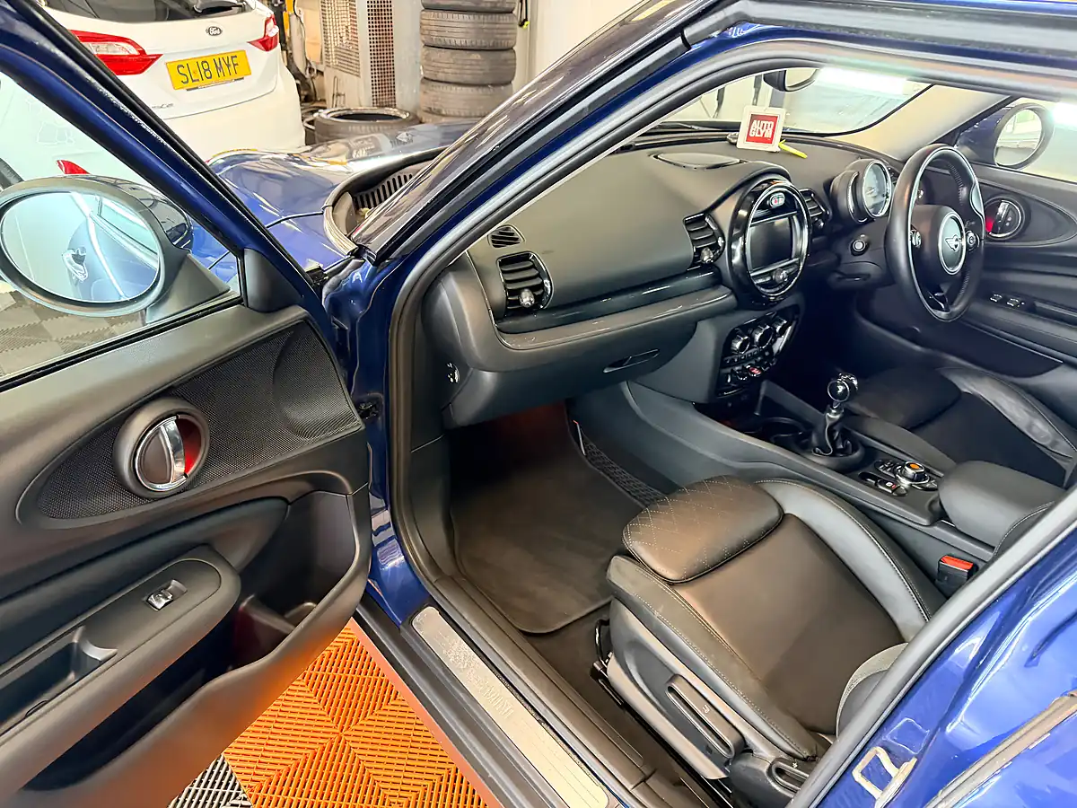 Used 2017 MINI Clubman Cooper Blue - Interior and Exterior details 11