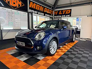 Used 2017 MINI Clubman Cooper Blue - Interior and Exterior details 3