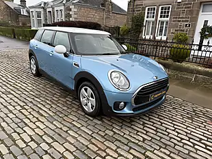 Used 2017 MINI Clubman Cooper Digital Blue - Interior and Exterior details 4