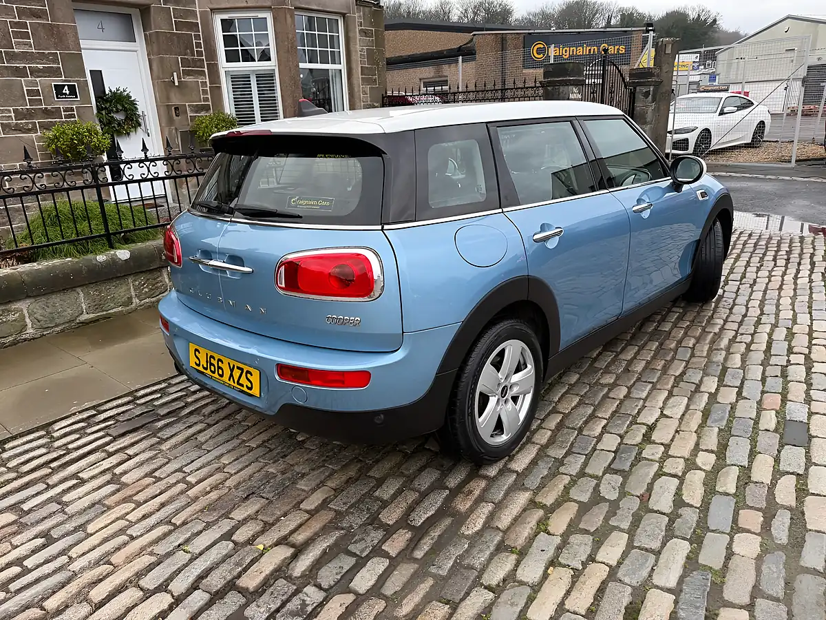 Used 2017 MINI Clubman Cooper Digital Blue - Interior and Exterior details 5