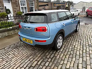 Used 2017 MINI Clubman Cooper Digital Blue - Interior and Exterior details 8