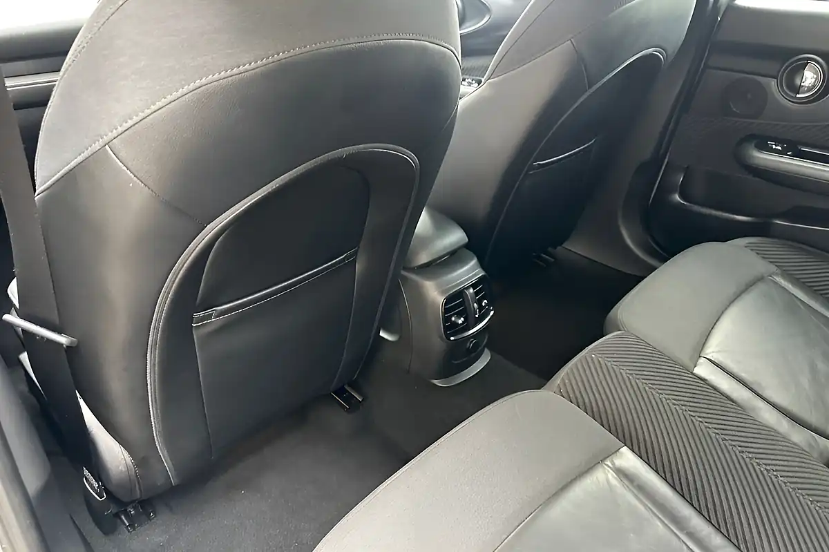 Used 2017 MINI Clubman Cooper Grey - Interior and Exterior details 15