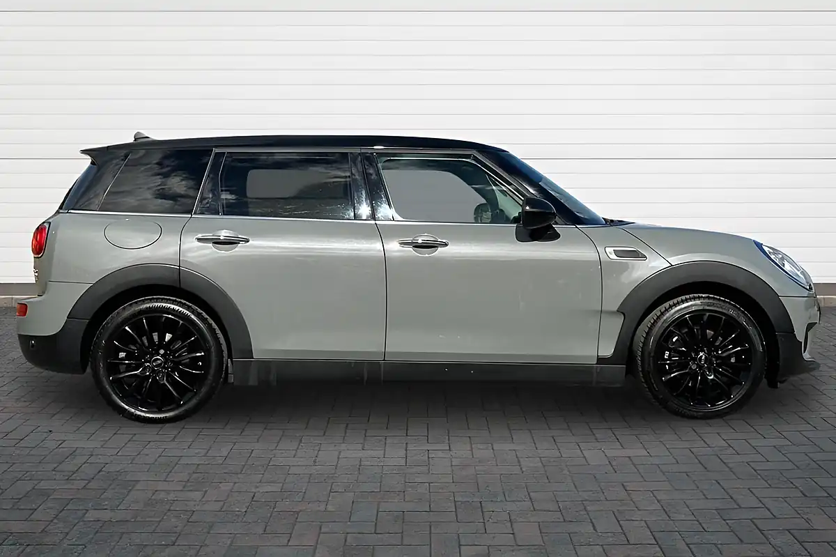Used 2017 MINI Clubman Cooper Grey - Interior and Exterior details 2