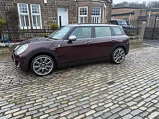 Used 2017 MINI Clubman Cooper Pure Burgundy - Interior and Exterior details 8