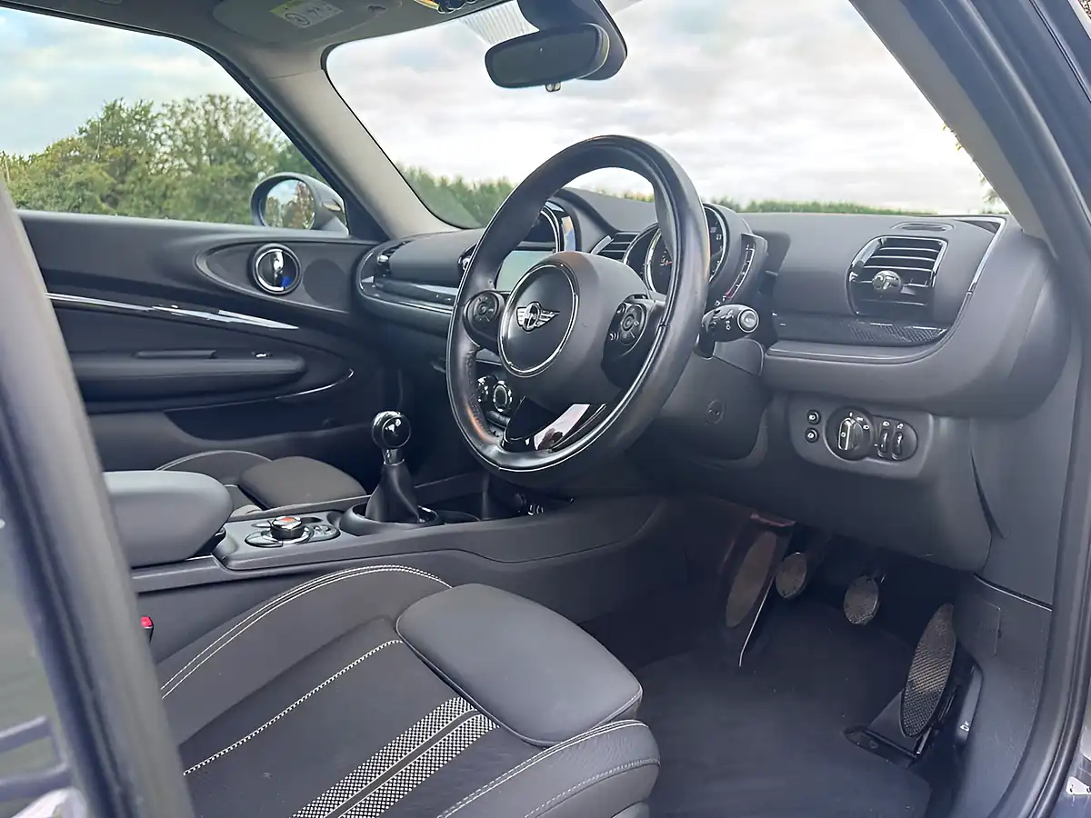 Used 2017 MINI Clubman Cooper S Estate Grey - Interior and Exterior details 12