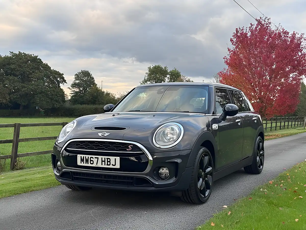 Used 2017 MINI Clubman Cooper S Estate Grey - Interior and Exterior details 8