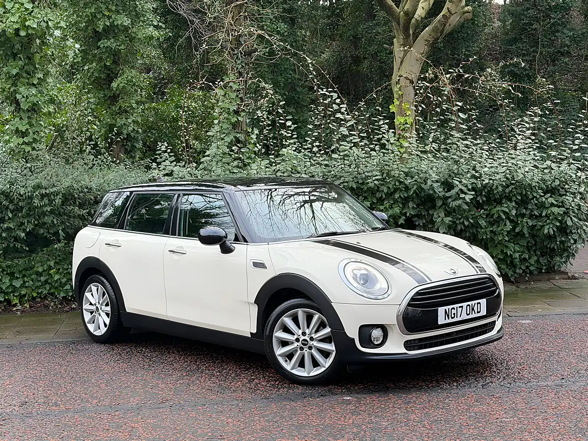 Used 2017 MINI Clubman Cooper White - Interior and Exterior details 18