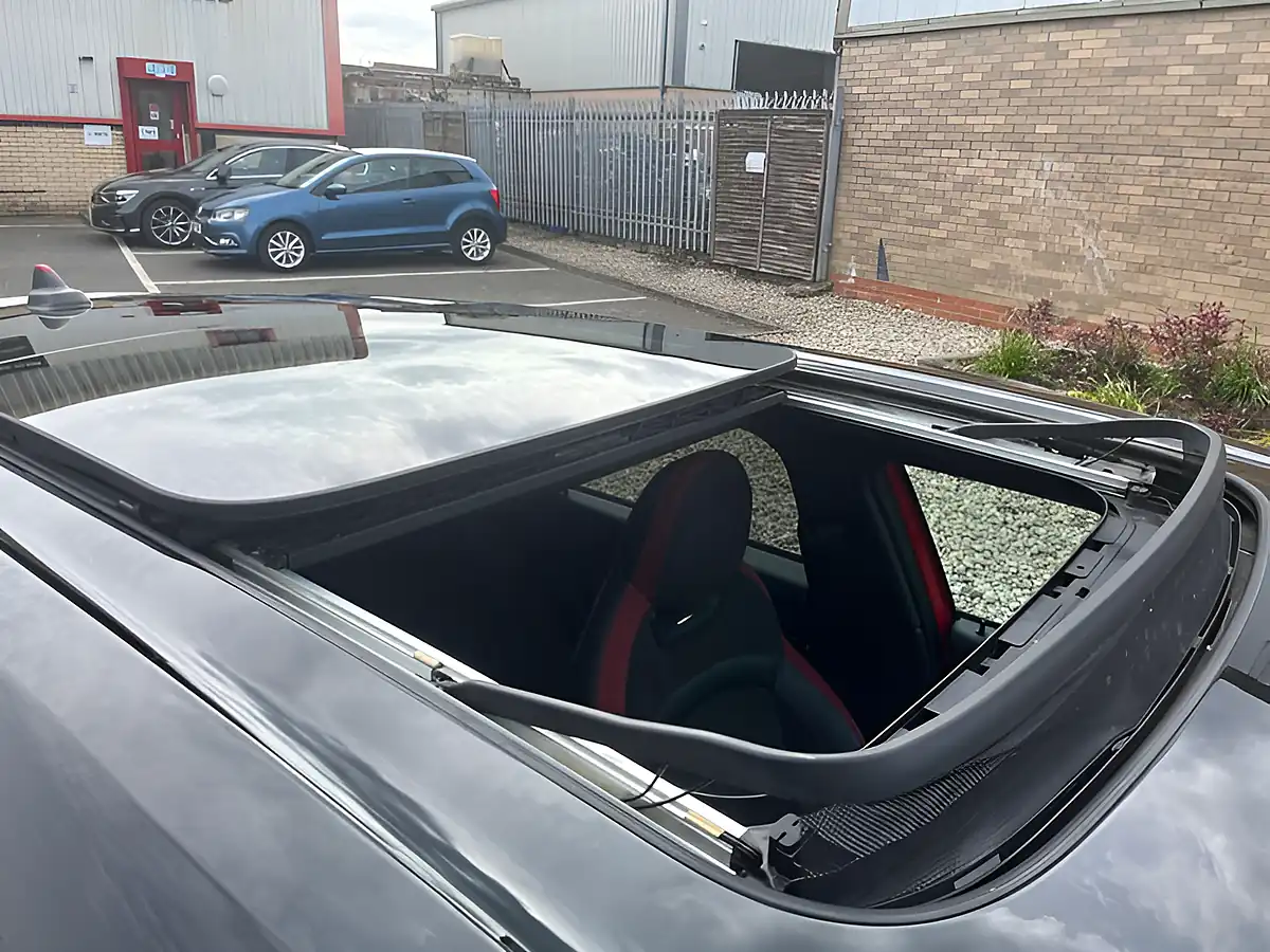 Used 2017 MINI Clubman John Cooper Works Chili Red - Interior and Exterior details 18