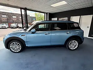 Used 2017 MINI Clubman One Blue - Interior and Exterior details 6