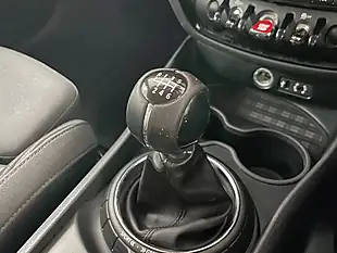 Used 2017 MINI Clubman One Blue - Interior and Exterior details 20