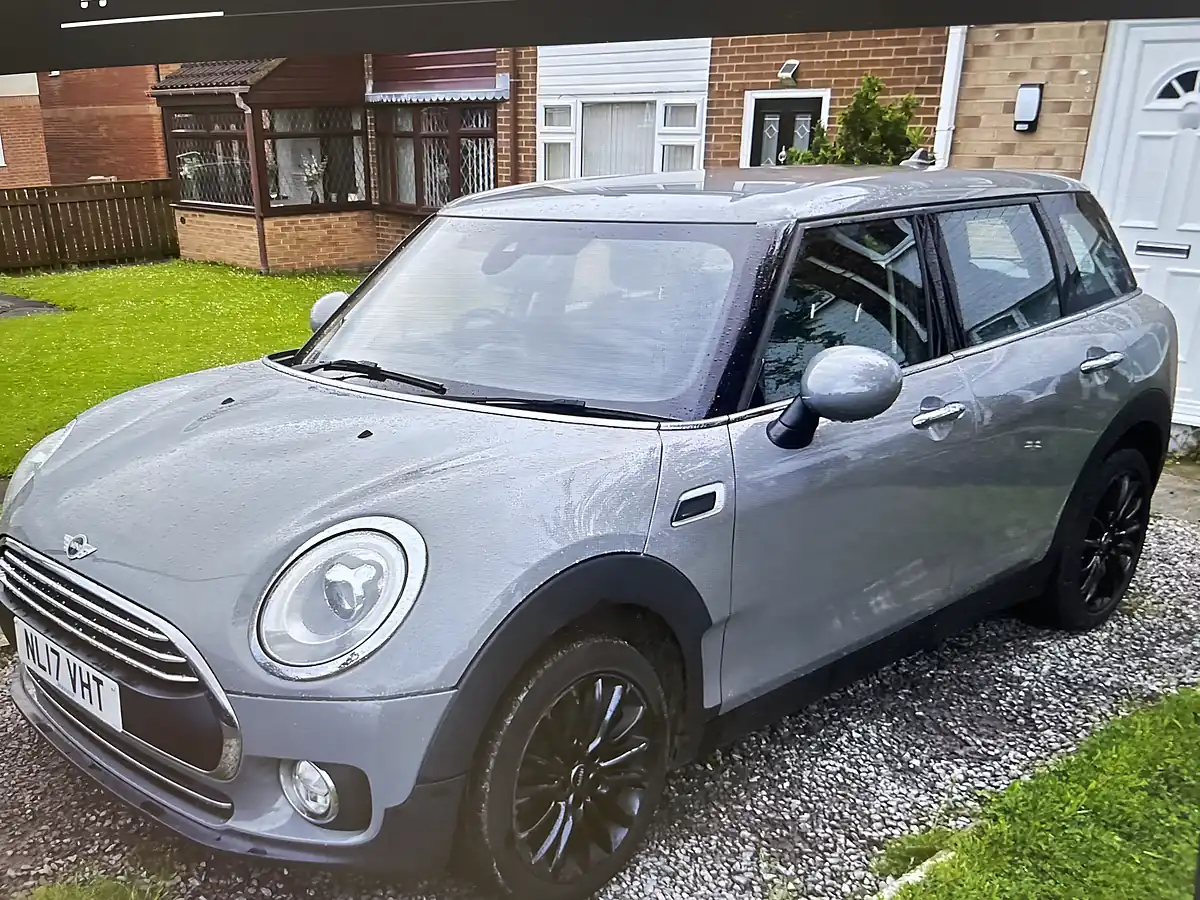 Used 2017 MINI Clubman One Moonwalk Grey Metallic - Interior and Exterior details 2
