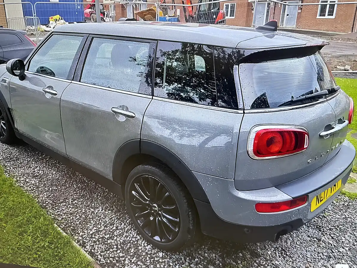 Used 2017 MINI Clubman One Moonwalk Grey Metallic - Interior and Exterior details 3