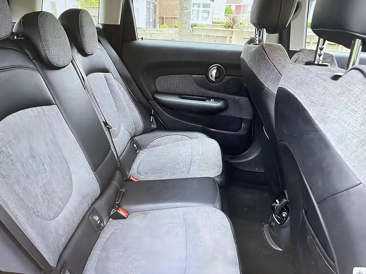 Used 2017 MINI Clubman One Moonwalk Grey Metallic - Interior and Exterior details 8
