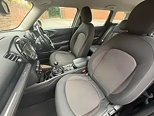 Used 2017 MINI Clubman One Silver - Interior and Exterior details 13