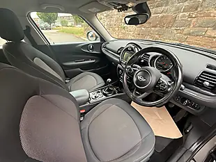 Used 2017 MINI Clubman One Silver - Interior and Exterior details 14