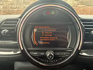 Used 2017 MINI Clubman One Silver - Interior and Exterior details 15