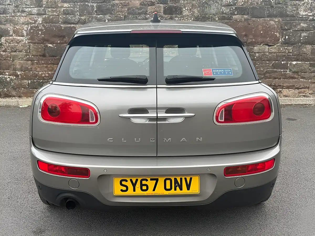 Used 2017 MINI Clubman One Silver - Interior and Exterior details 7