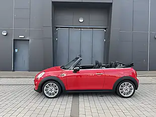 Used 2017 MINI Convertible Cooper Red - Interior and Exterior details 4