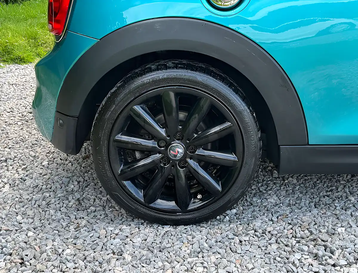 Used 2017 MINI Convertible Cooper S Caribbean Aqua - Interior and Exterior details 9