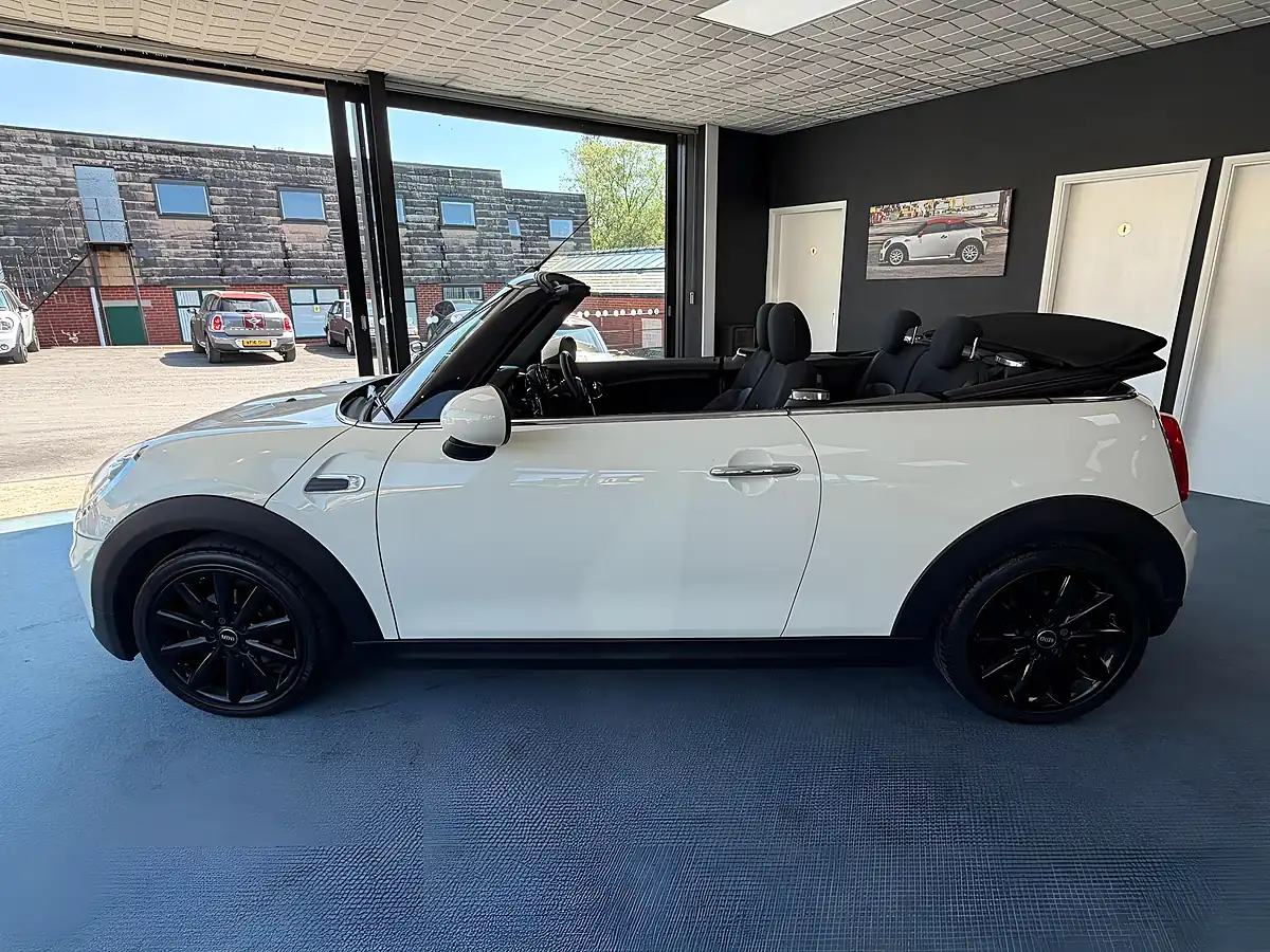 Used 2017 MINI Convertible Cooper White - Interior and Exterior details 10