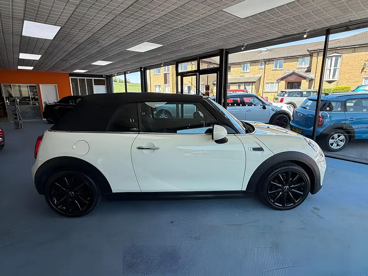 Used 2017 MINI Convertible Cooper White - Interior and Exterior details 4
