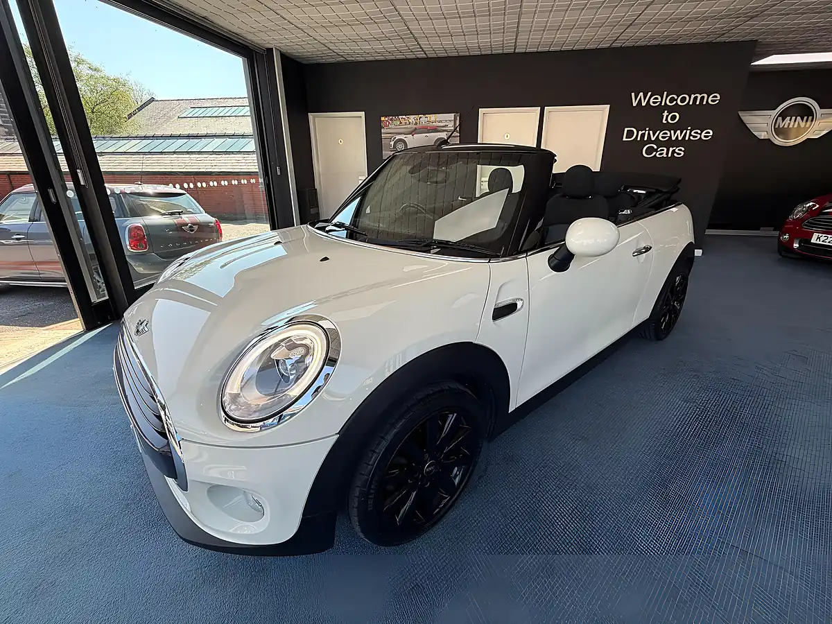 Used 2017 MINI Convertible Cooper White - Interior and Exterior details 8