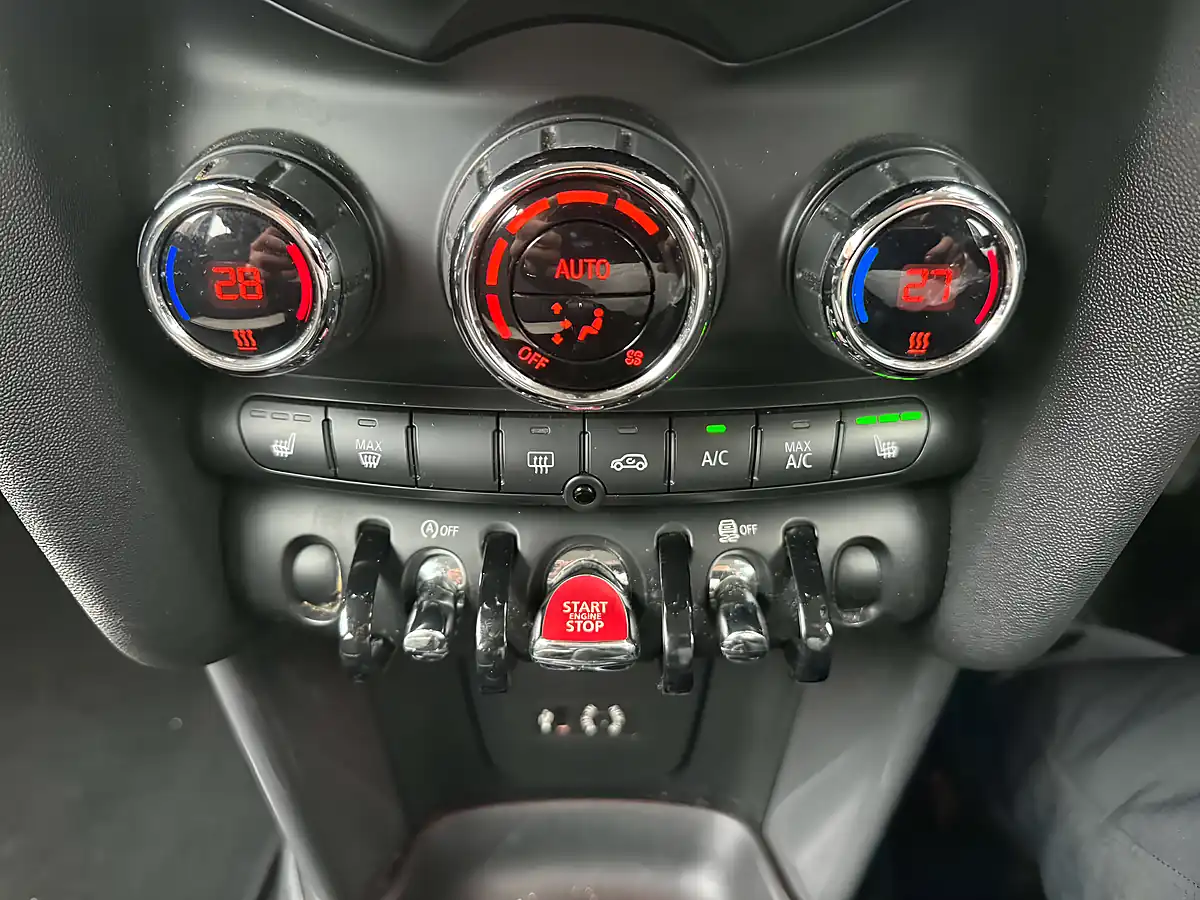 Used 2017 MINI Cooper Red - Interior and Exterior details 15