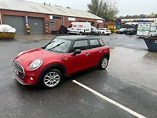 Used 2017 MINI Cooper Red - Interior and Exterior details 2