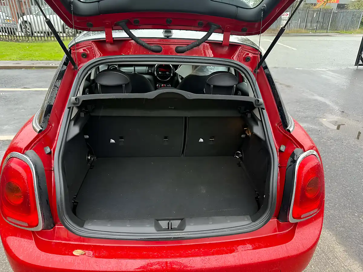 Used 2017 MINI Cooper Red - Interior and Exterior details 7