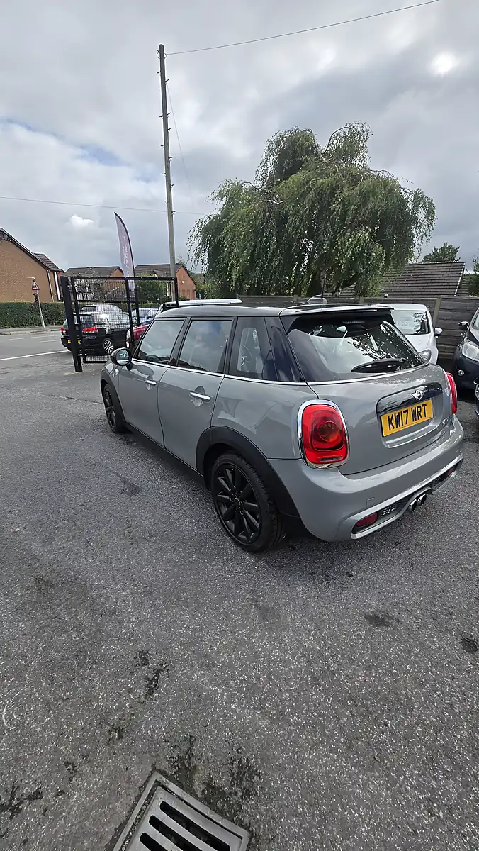 Used 2017 MINI Cooper S Grey - Interior and Exterior details 5