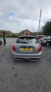 Used 2017 MINI Cooper S Grey - Interior and Exterior details 6